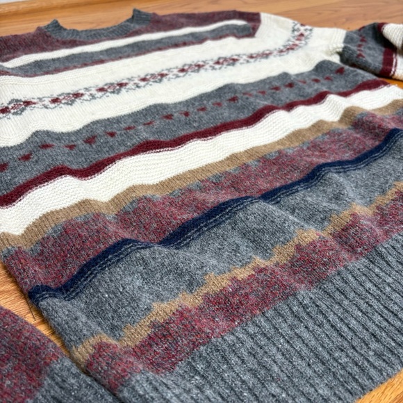 JANTZEN Vintage 90s Wool Blend Fair Isle Nordic Ski Stripe Crewneck Sweater USA - Picture 11 of 12